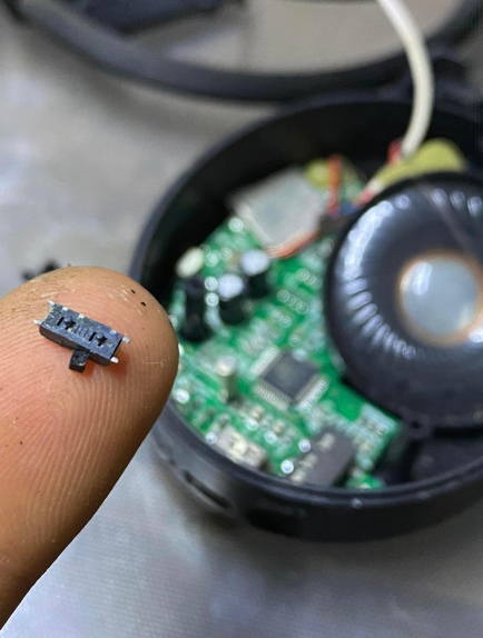 reparación a auriculares